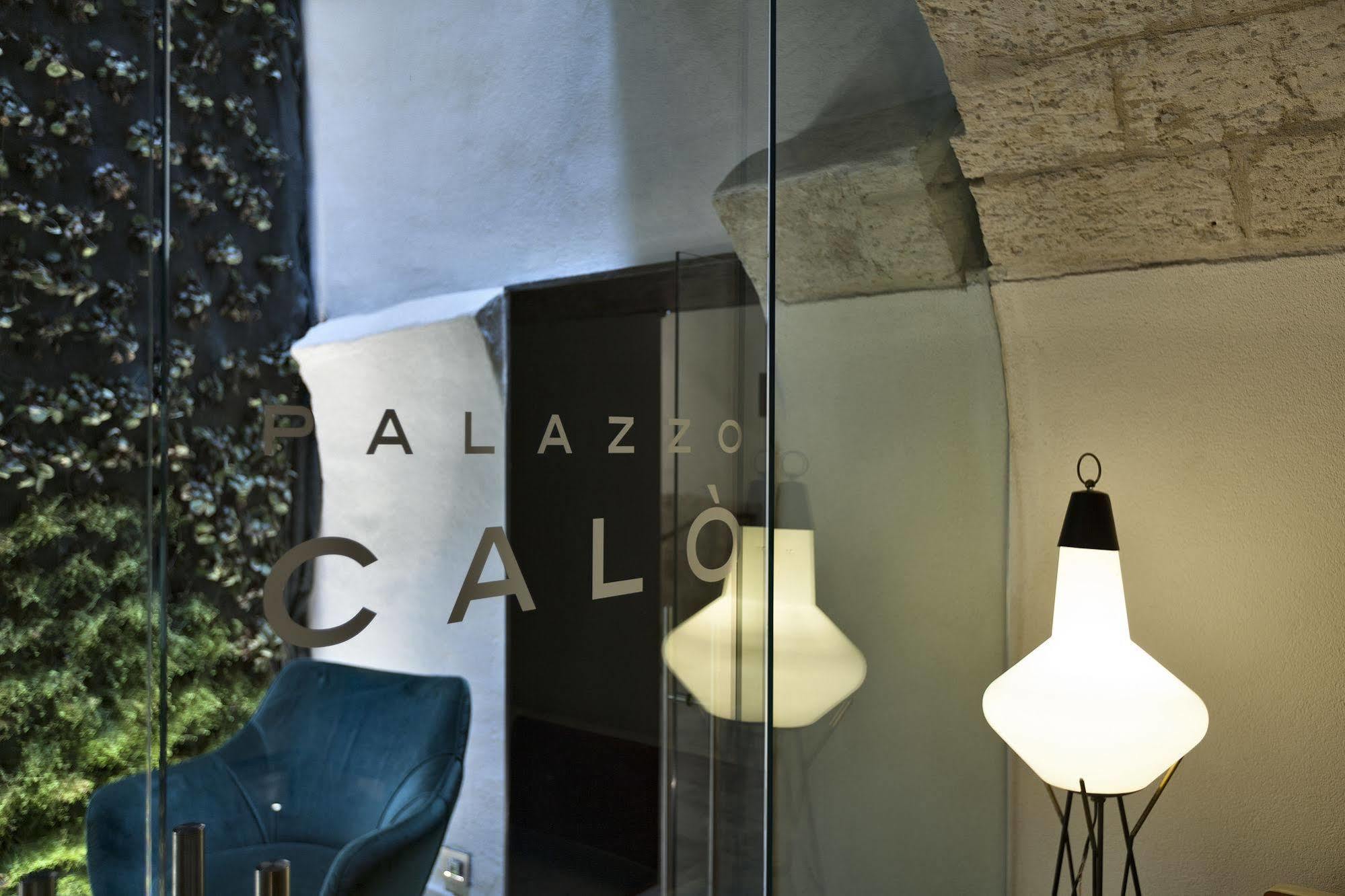 Palazzo Calo Aparthotel Bari Exteriör bild