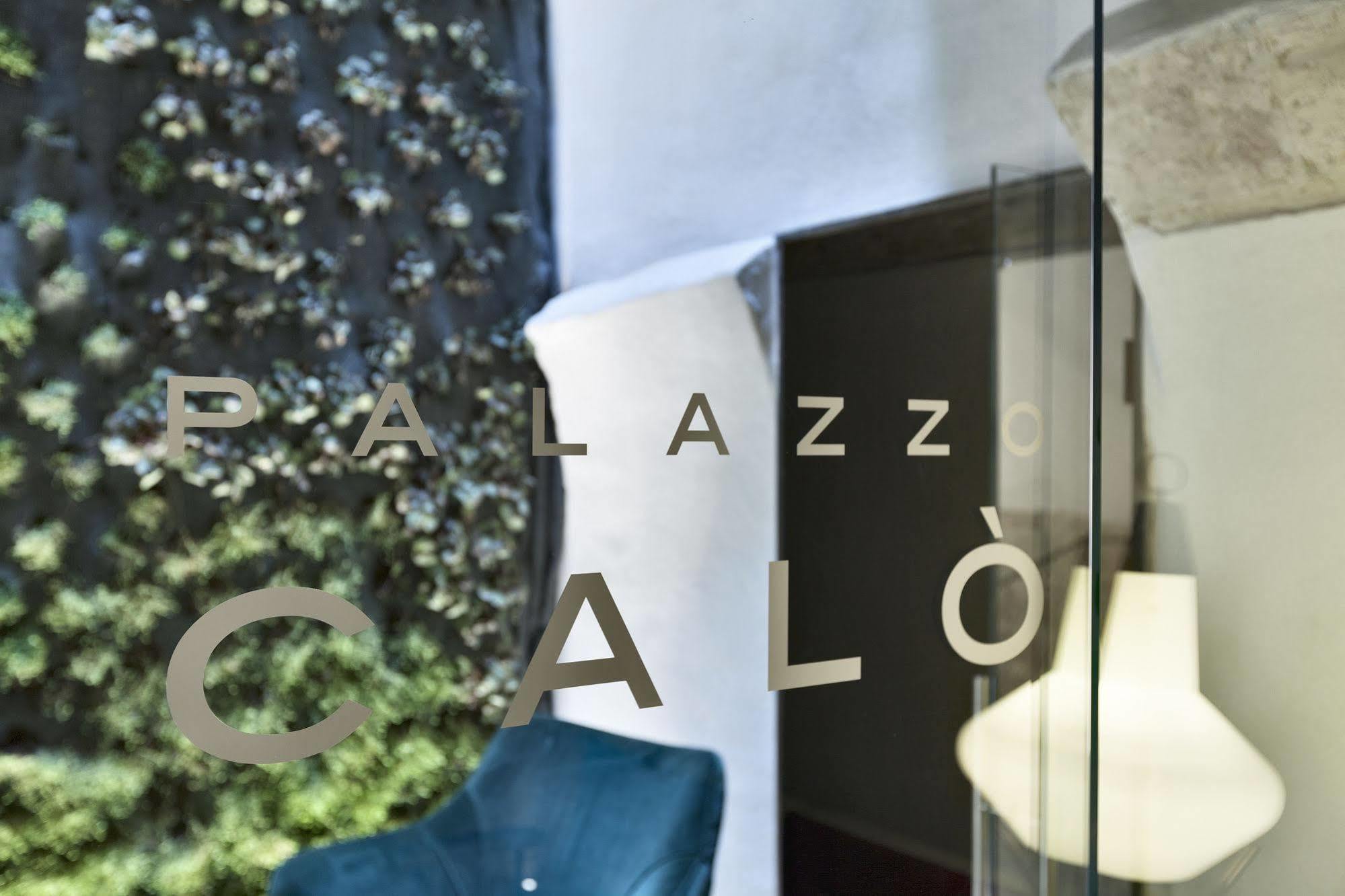 Palazzo Calo Aparthotel Bari Exteriör bild
